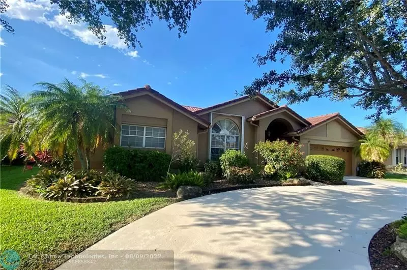 4233 NW 54th St, Coconut Creek, FL 33073