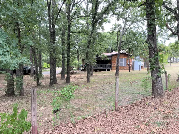 15 Mill Creek Meadow Road, Pottsboro, TX 75076