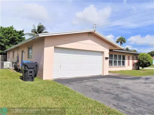 6628 Pebble Bch, North Lauderdale, FL 33068