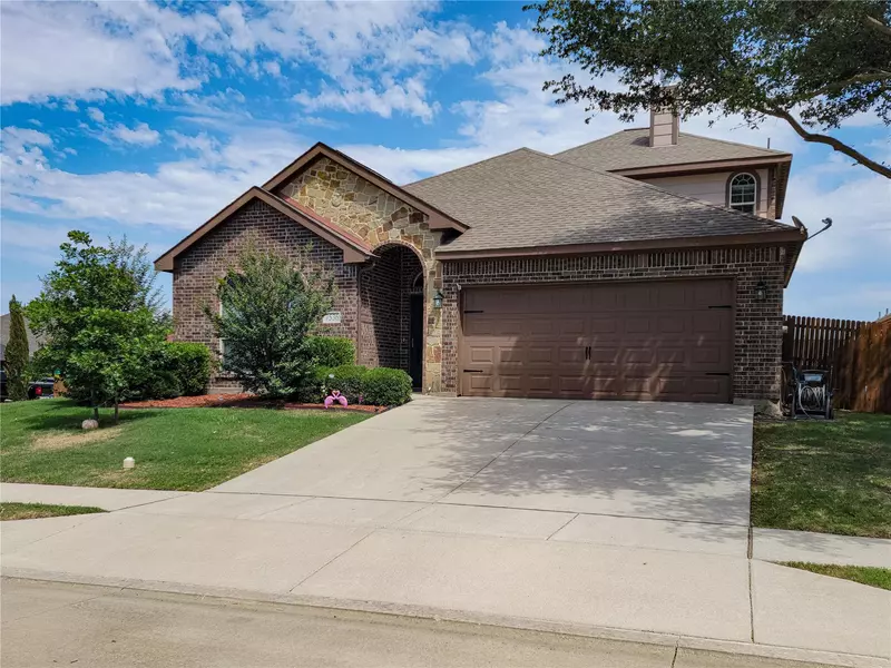 7536 Errandale Drive, Fort Worth, TX 76179