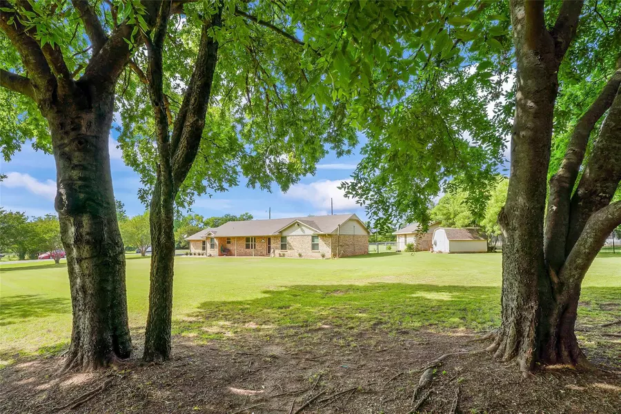 3309 Carriage Circle, Sherman, TX 75092