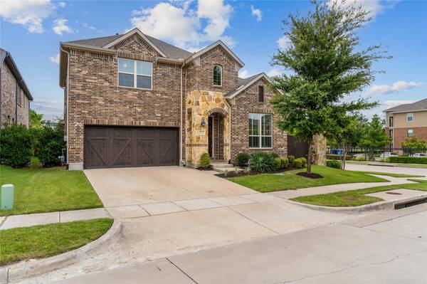 4320 Falcon Lane, Carrollton, TX 75010