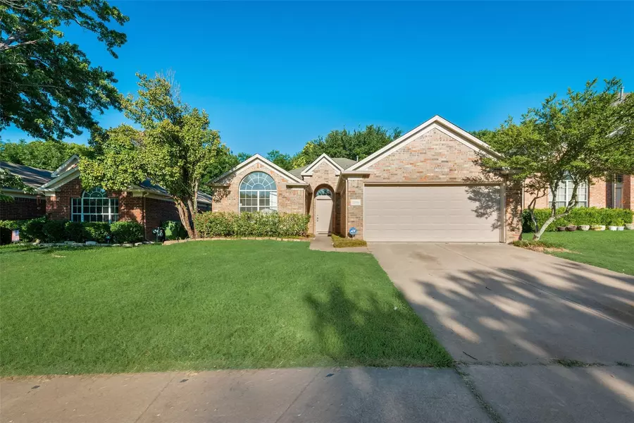 1102 Dove Drive, Garland, TX 75040