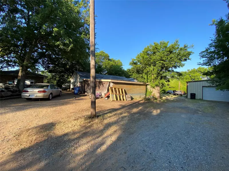 2741 Juanita Drive, Denison, TX 75020