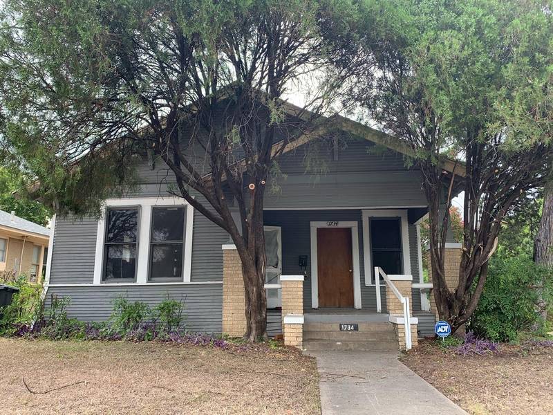 1734 Arizona Avenue, Dallas, TX 75216