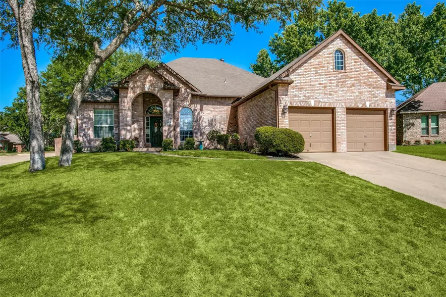 1604 Pearl River Drive, Flower Mound, TX 75028