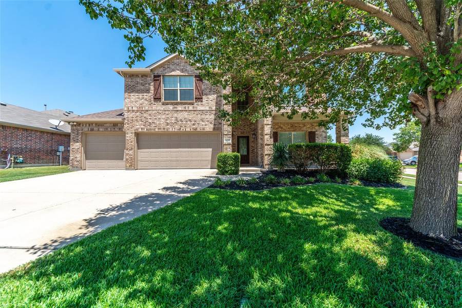 921 Buffalo Creek Drive, Mckinney, TX 75072