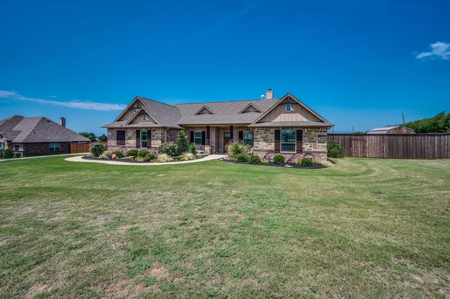 6611 Singleton Road, Midlothian, TX 76065