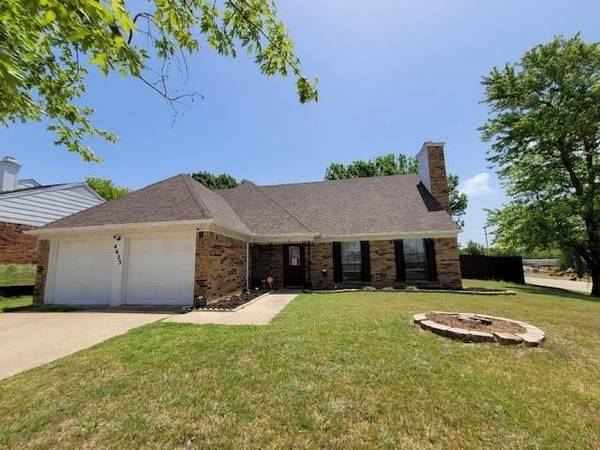 4625 Covington Court,  Grand Prairie,  TX 75052