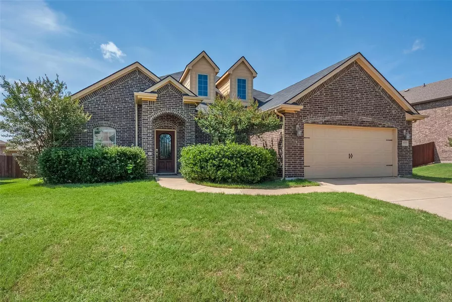 1522 Summerwood Lane, Cedar Hill, TX 75104