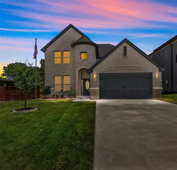 9016 Quarry Hill Court, Fort Worth, TX 76179