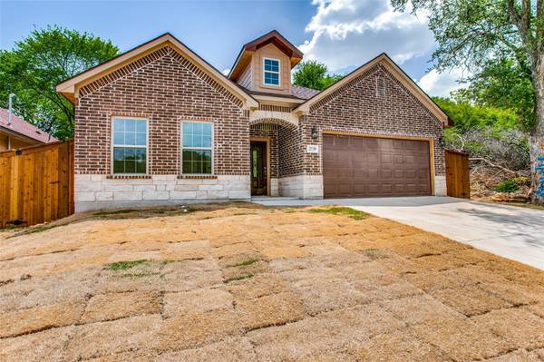 2739 17th Street, Fort Worth, TX 76106