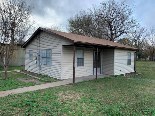 616 Old Tyler Highway, Athens, TX 75751