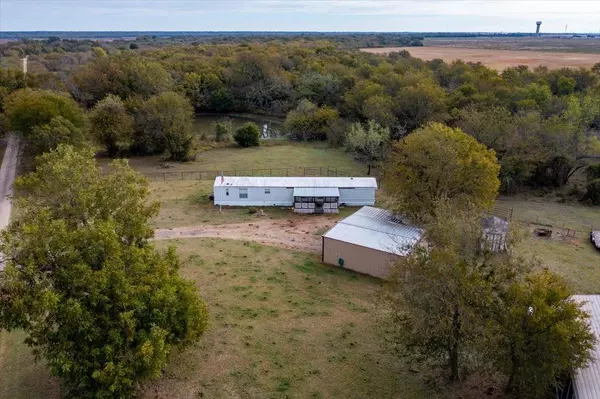 1714 County Road 0070, Corsicana, TX 75109