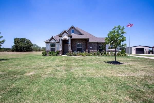 1929 Gentle Springs,  Joshua,  TX 76058