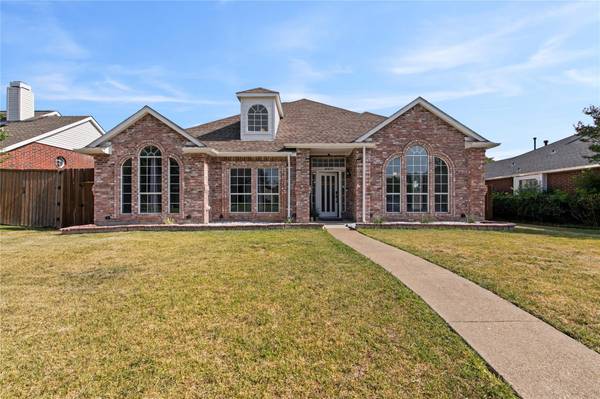 8409 Lake Bend Drive, Rowlett, TX 75088