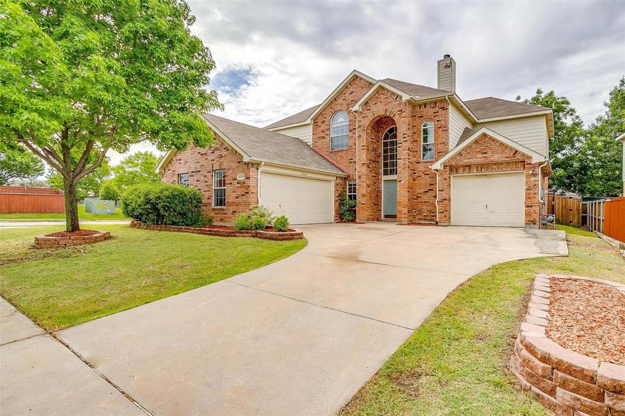 4028 Steepleridge Drive, The Colony, TX 75056