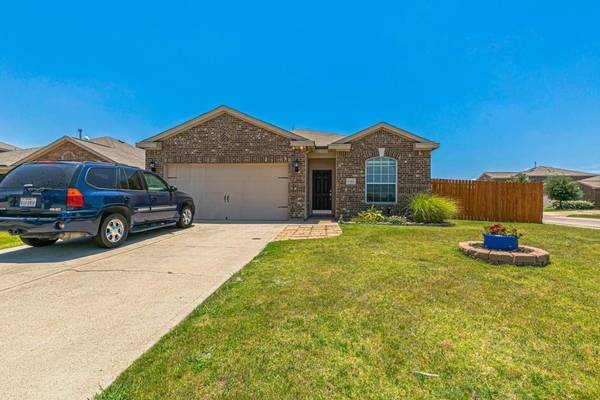 2048 Cone Flower Drive, Forney, TX 75126