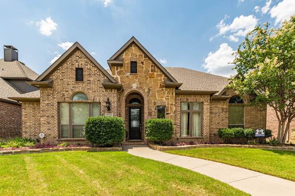 416 Water Bridge Drive, Lewisville, TX 75056