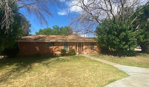 700 N Avenue L, Haskell, TX 79521