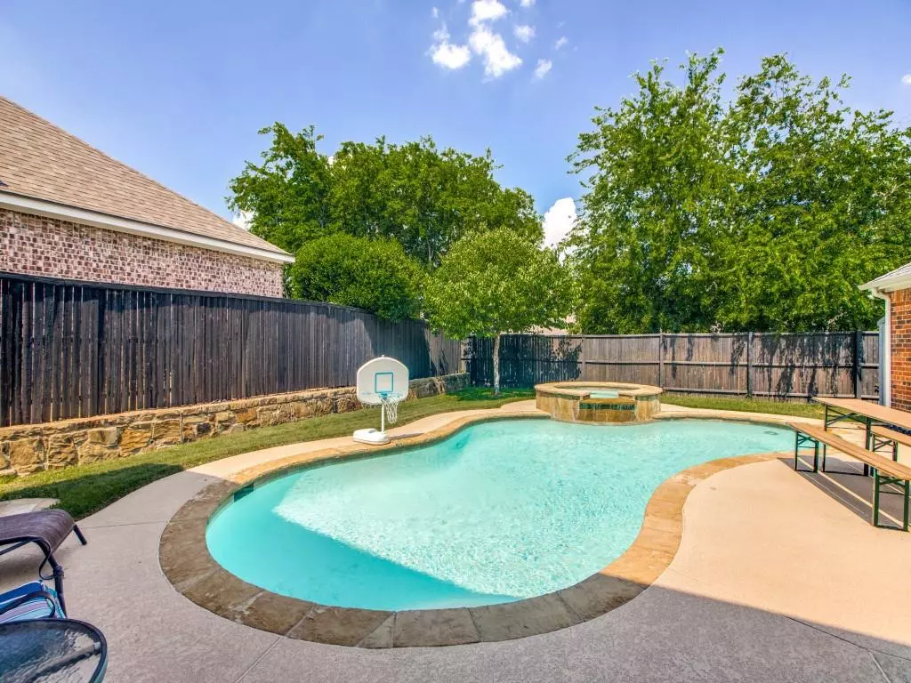 Mckinney, TX 75071,600 Saddlehorn Drive