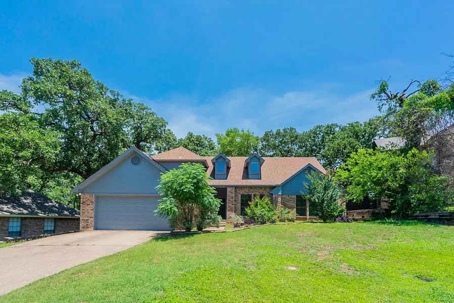 4605 Bellefontaine Court, Arlington, TX 76017