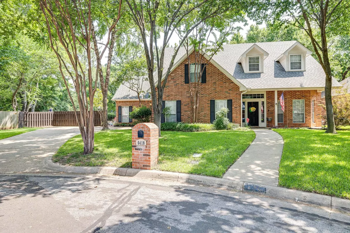 Arlington, TX 76001,6418 Scotsbluff Court