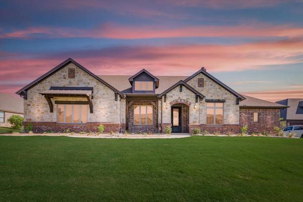 13430 Kira Lane, Justin, TX 76247