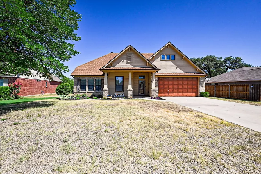 522 Ridgeway Boulevard, Weatherford, TX 76086