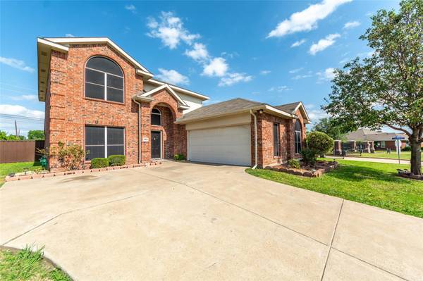 1900 Eastfork Lane, Wylie, TX 75098