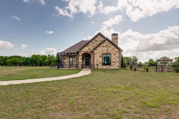 Corsicana, TX 75109,112 Bluffview Lane