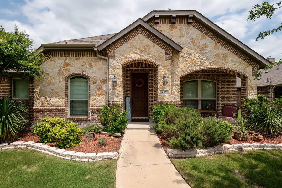 3026 Carlton Parkway, Waxahachie, TX 75165