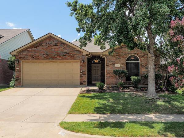 5913 Blanchard Drive, Fort Worth, TX 76131