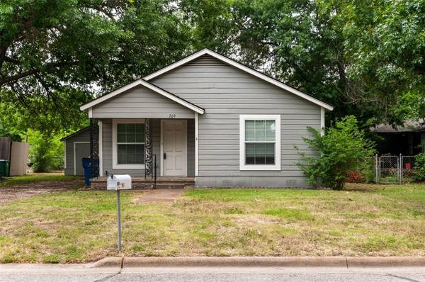 709 Williams Street, Waxahachie, TX 75165