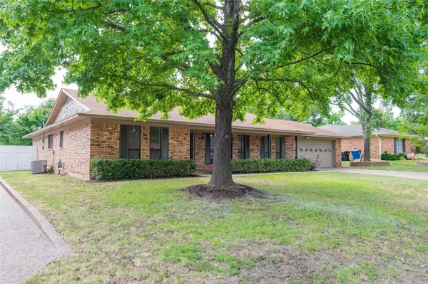 Denison, TX 75020,3626 Oakwood Street