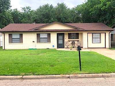 14314 Seminole Street, Balch Springs, TX 75180