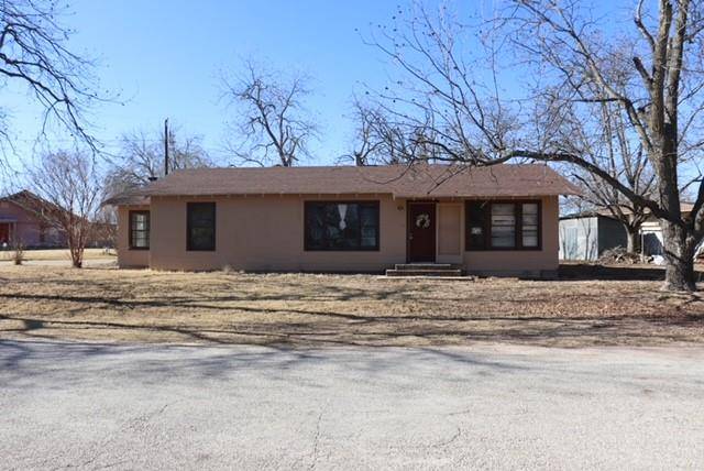 335 S Winkler Street, Gorman, TX 76454