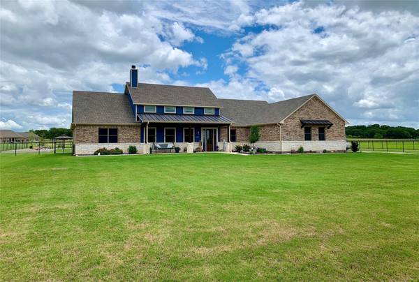 109 Consolation Drive,  Millsap,  TX 76066