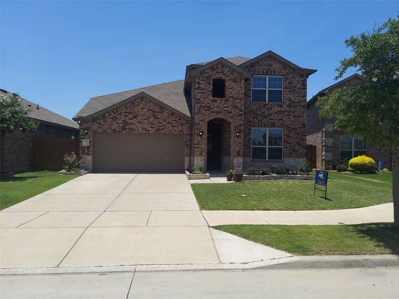 3319 Slate Drive, Heartland, TX 75126