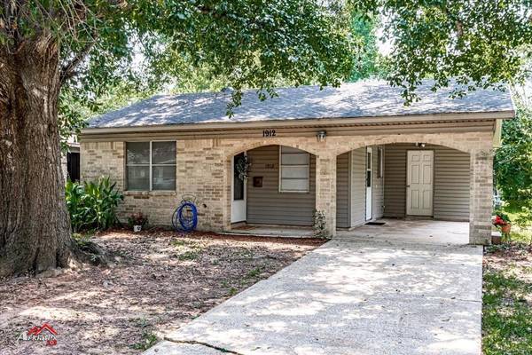 1912 Saturn Street, Bossier City, LA 71112