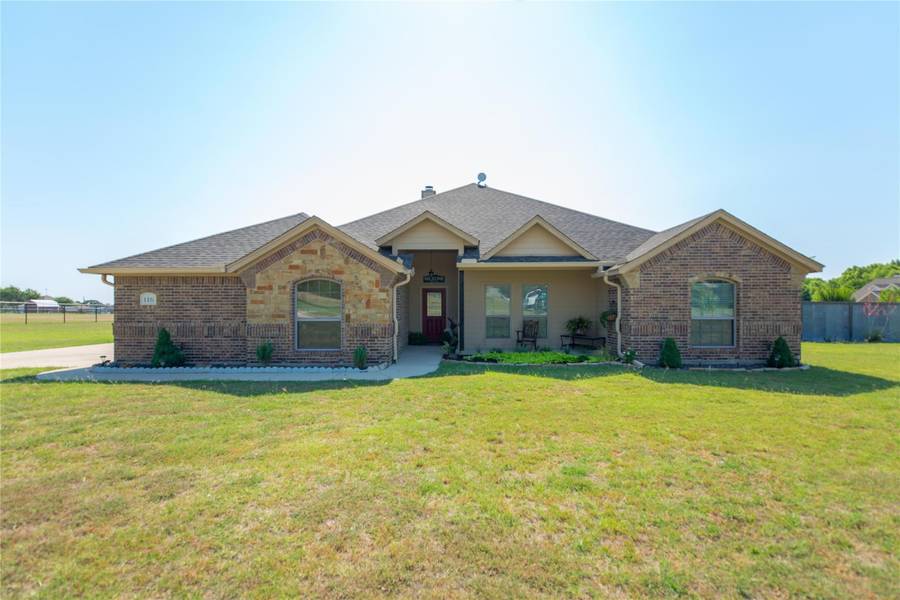 116 Helen Hampton Drive, Springtown, TX 76082