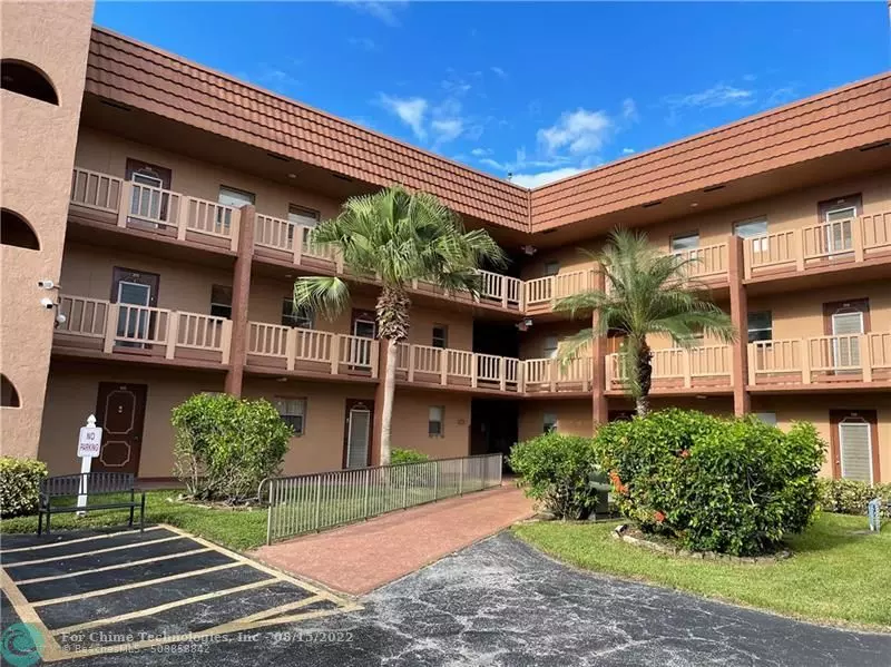 9620 Sunrise Lakes Blvd  #210, Sunrise, FL 33322