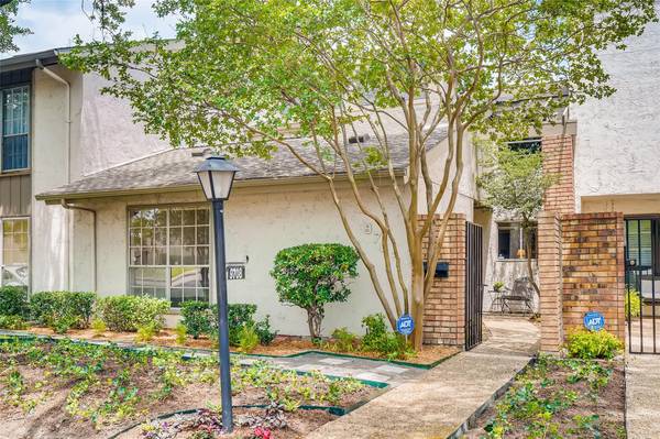 9708 Amberton Parkway, Dallas, TX 75243