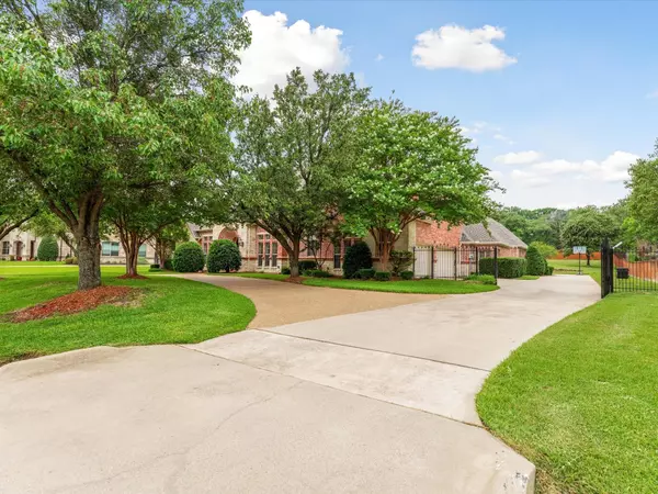 Keller, TX 76262,1204 Castle Cove Lane