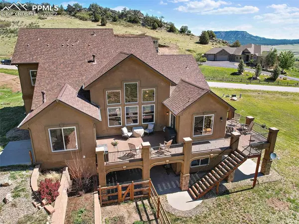 Larkspur, CO 80118,5716 Country Club DR