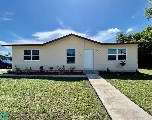 19750 NW 37 Ave, Miami Gardens, FL 33056