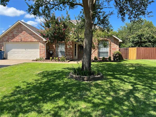 213 Overbrook Court, Rockwall, TX 75032