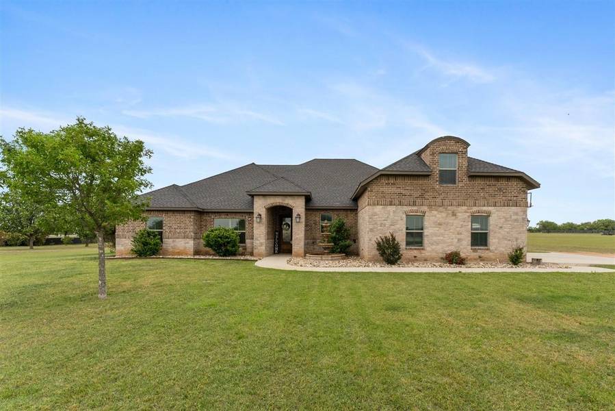 4740 River Oaks Drive, Brownwood, TX 76801