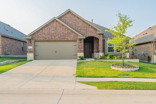 10209 Travis Road, Little Elm, TX 75068