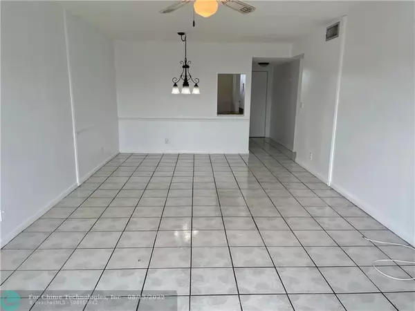 Plantation, FL 33313,7521 NW 16th St  #4309